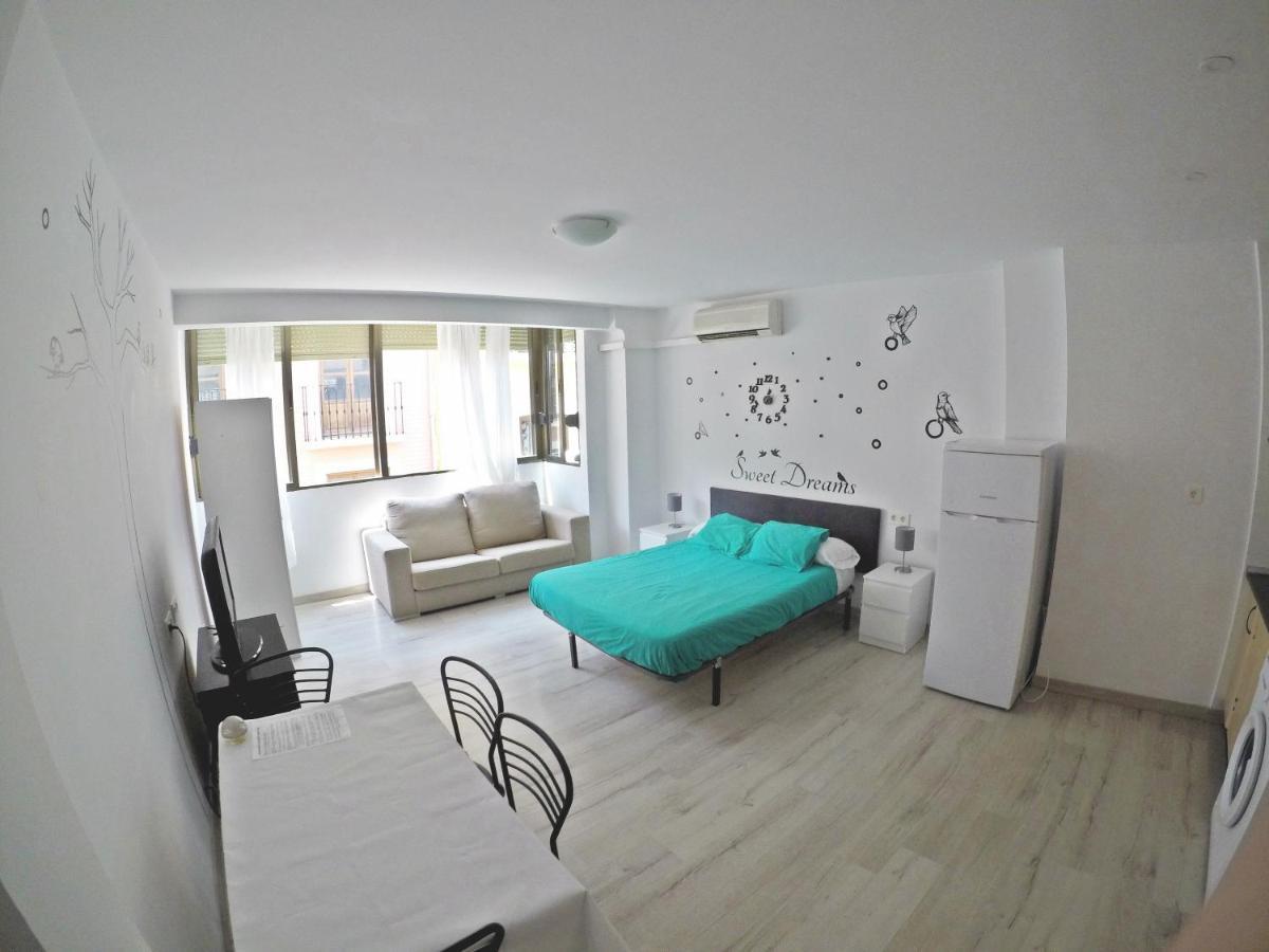 Mesonhomes Suites Center - Stay & Work Granada Dış mekan fotoğraf