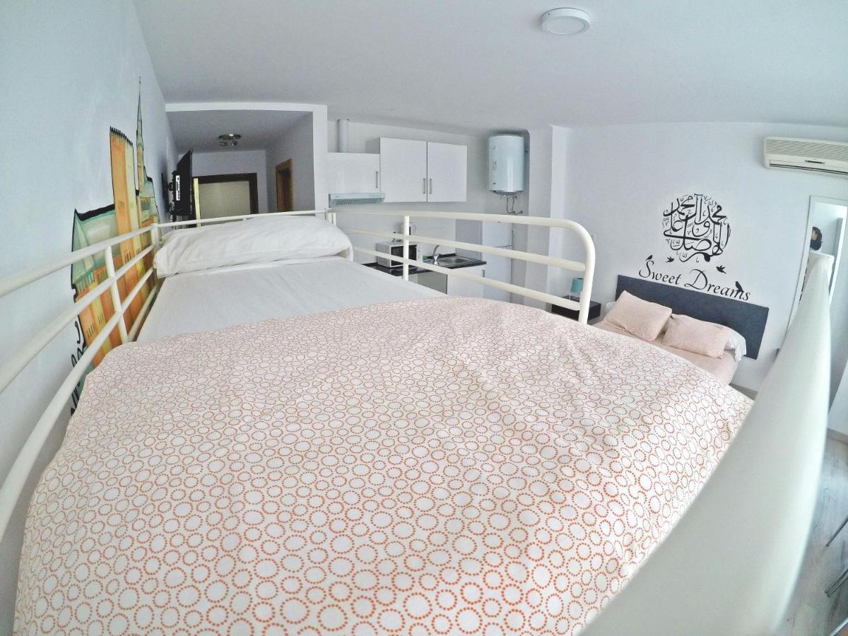 Mesonhomes Suites Center - Stay & Work Granada Dış mekan fotoğraf