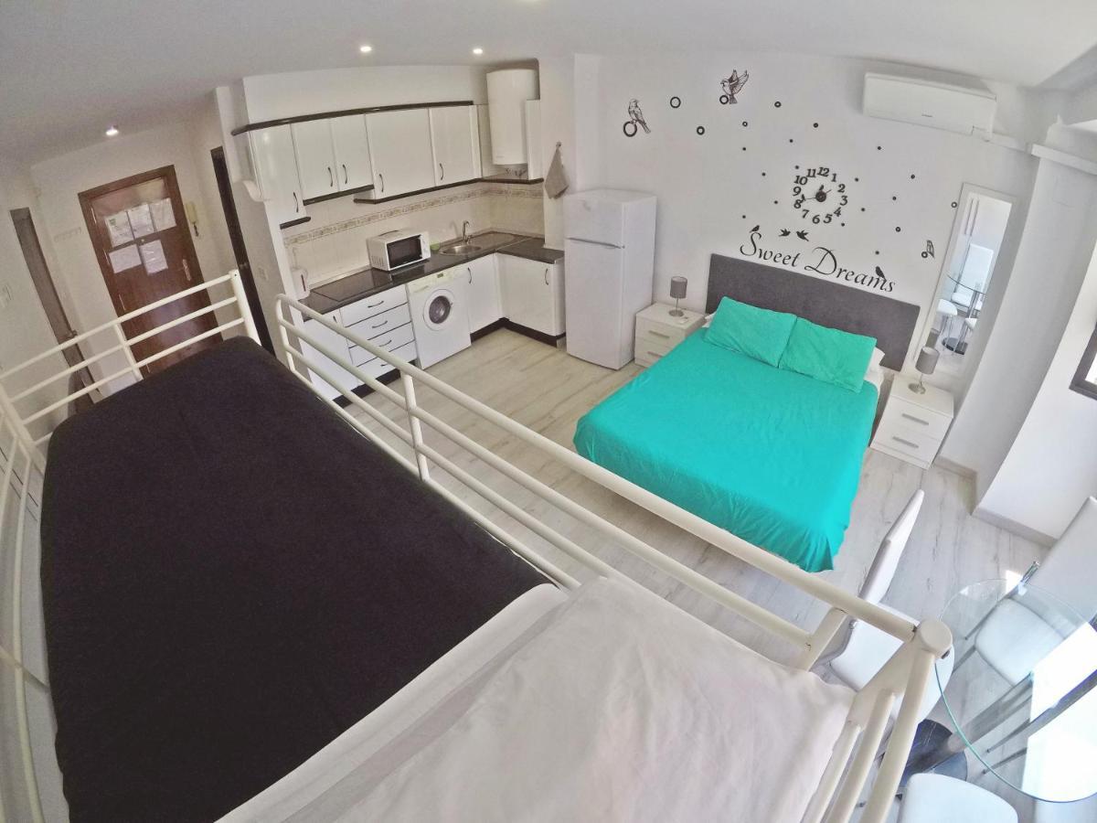 Mesonhomes Suites Center - Stay & Work Granada Dış mekan fotoğraf